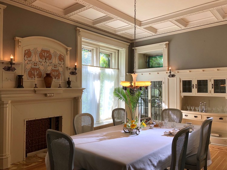 The golden glow of privilege in Anderson Mansion, dressed locations | Photo by M. Wihak