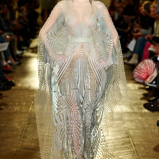 Iris Van Herpen Couture Spring 2018