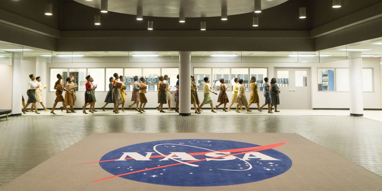 landscape-1482259638-hidden-figures-df-05465-rgb