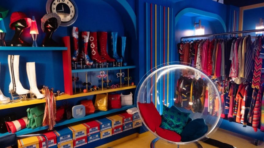 Mr Freedom Shop Set Still