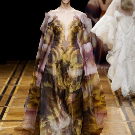 Iris van Herpen 2019 Couture Shift Souls