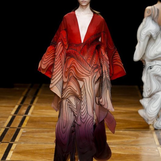 Iris van Herpen 2019 Couture Shift Souls