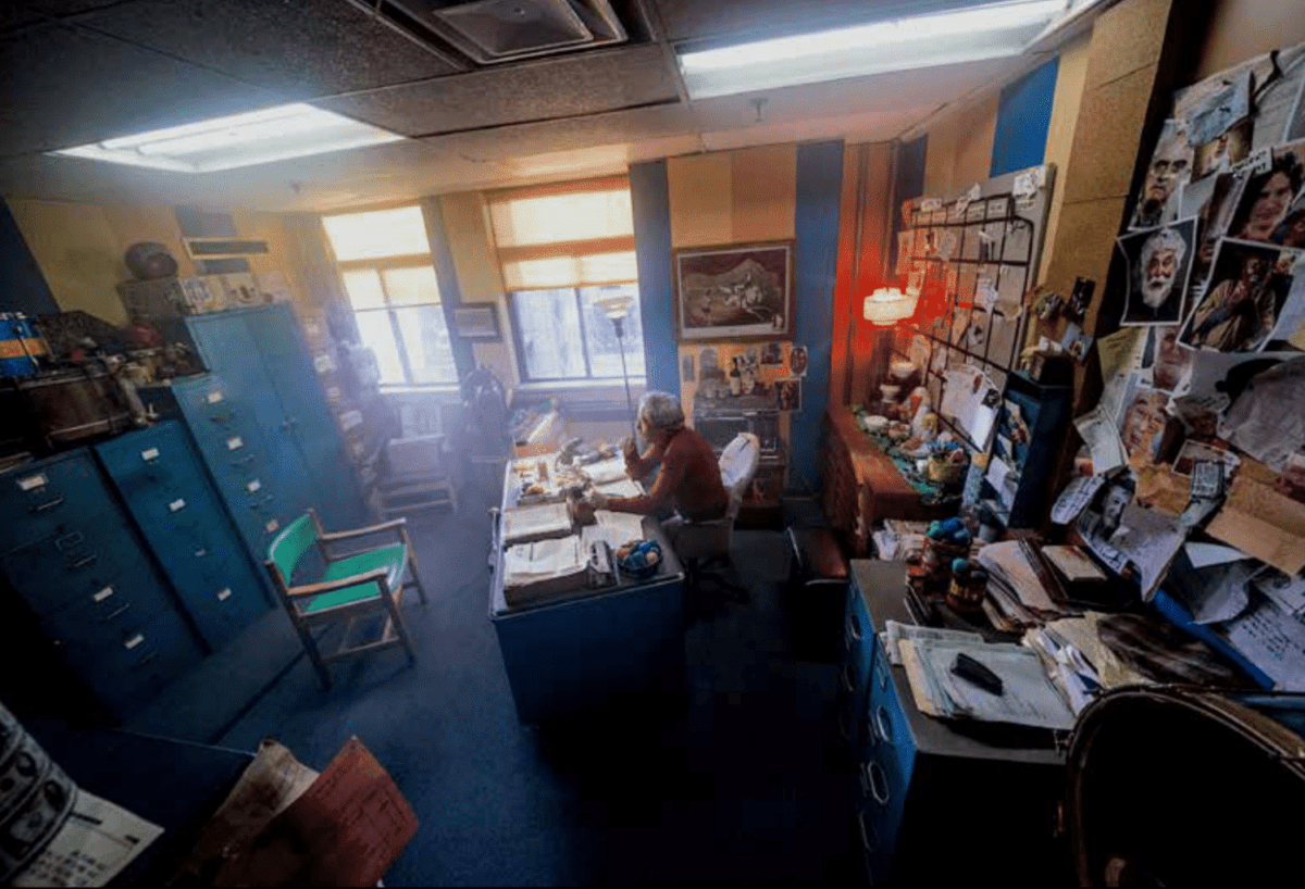 Set Still