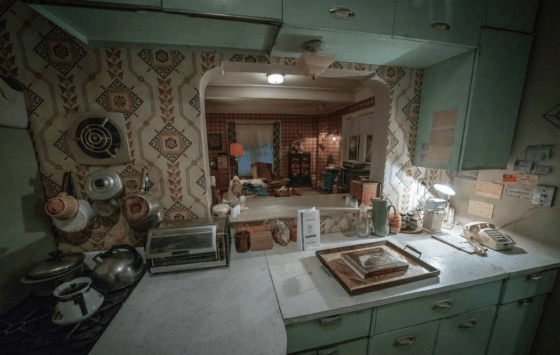 Set Still